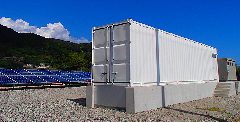 container02